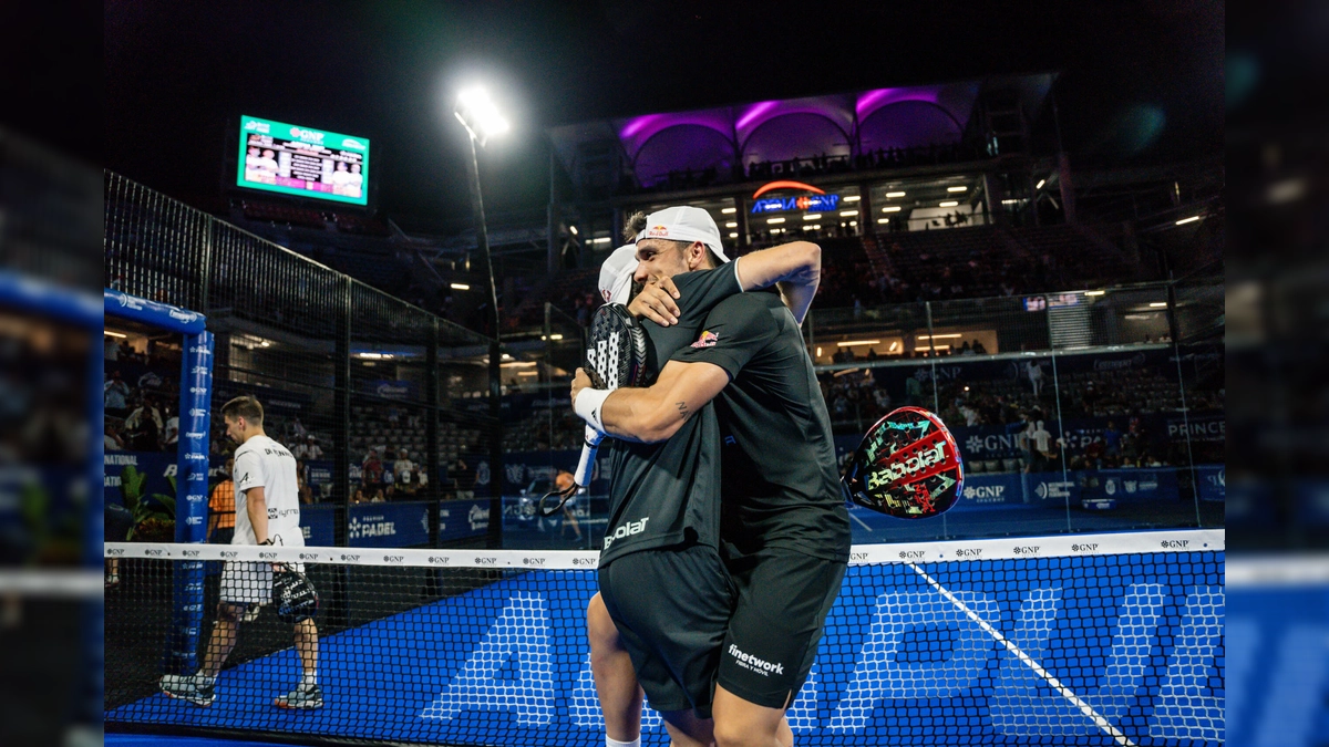 Lebrón y Galán buscan coronar su 'Last Dance' en la final del GNP México Premier Padel P1 tras vencer 7-6(9) y 6-2 a los Superpibes