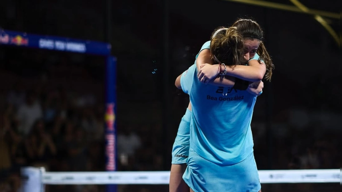 Bea González y Claudia Fernández Hacen Historia: Ganadoras Más Jóvenes del Premier Padel en Asunción 2025 tras una Final Épica de 3 Horas ante Brea y Triay