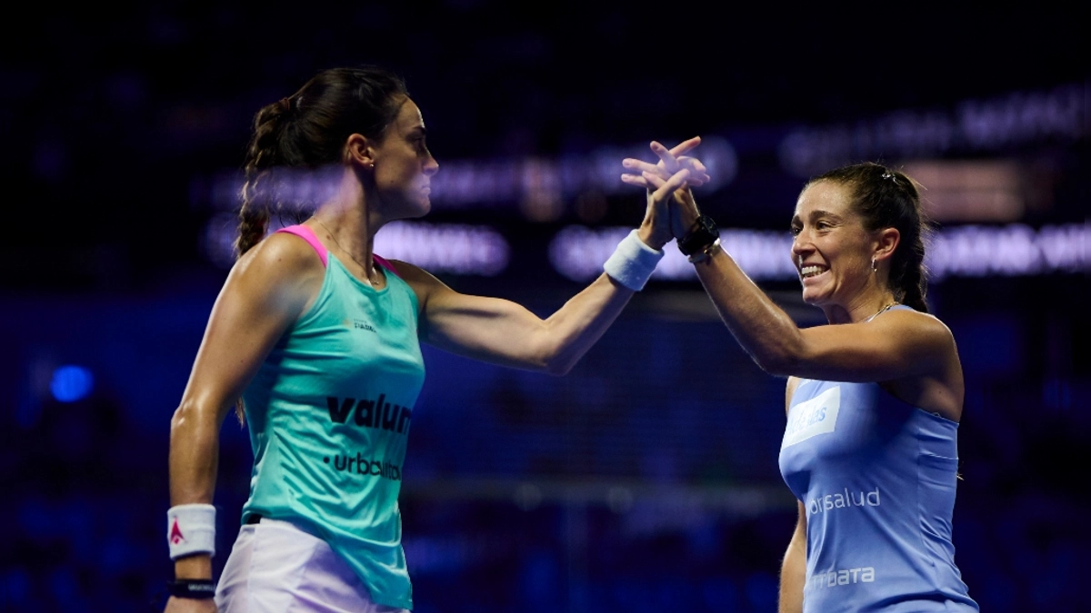 Marta Ortega y Tamara Icardo alcanzan su primera final en el Málaga Premier Padel P1 tras vencer a Alonso y Jensen en semifinales